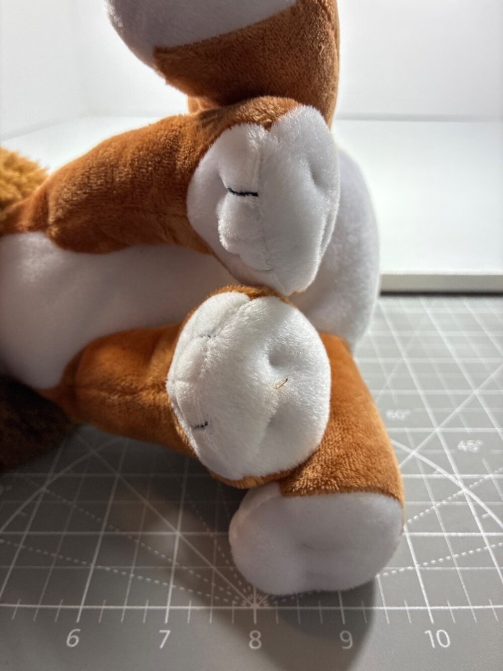Kohl's Cares Lion Plush 2003 9" Stuffed Animal - Picture 10 of 10